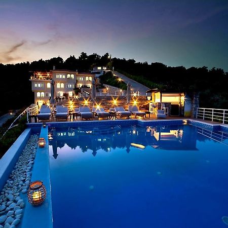 Goldenhill Studios&Apartments Skiathos Town Exterior foto