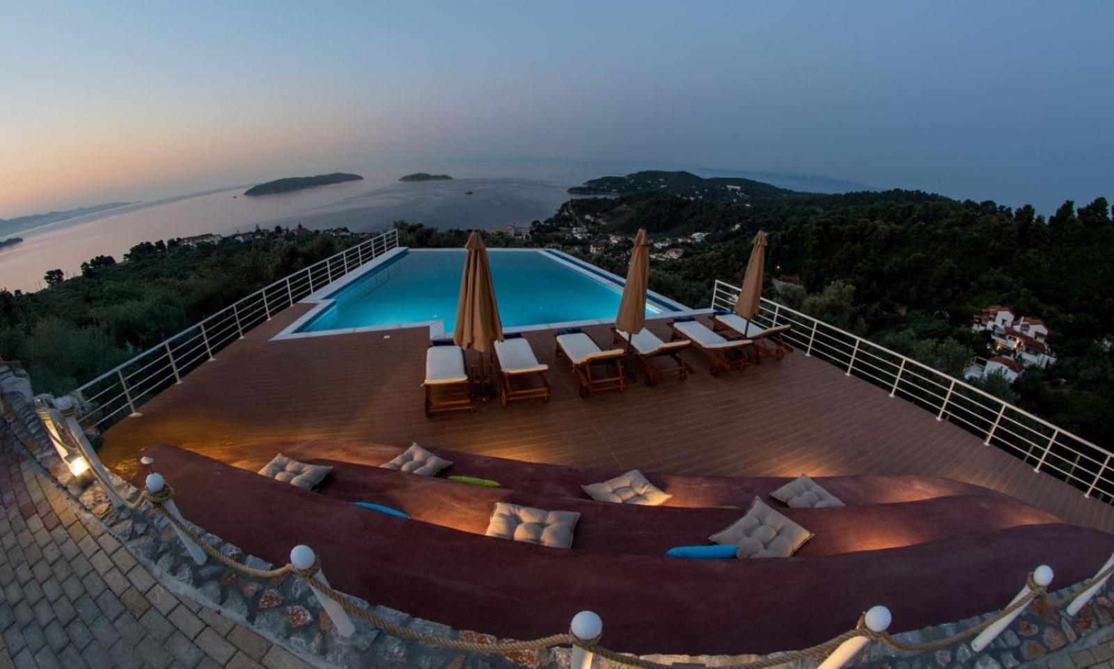 Goldenhill Studios&Apartments Skiathos Town Exterior foto